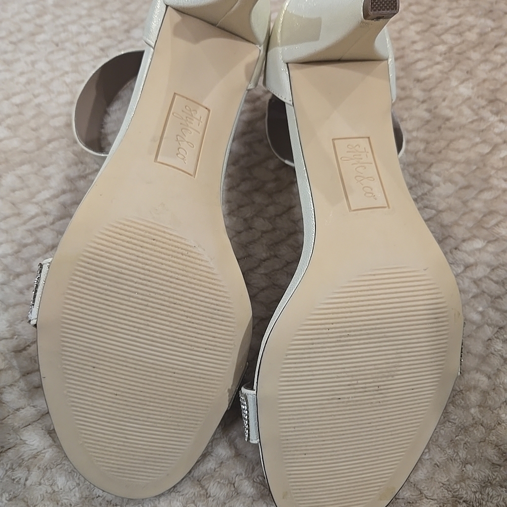 Style & Co Cream Gold Rhinestone Ankle Strap Heels Sandals Size 12M Dress Shoes - Picture 9 of 11